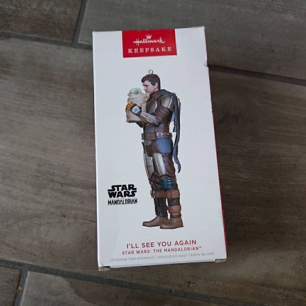 NIB 2022 Hallmark Baby Yoda Ornament